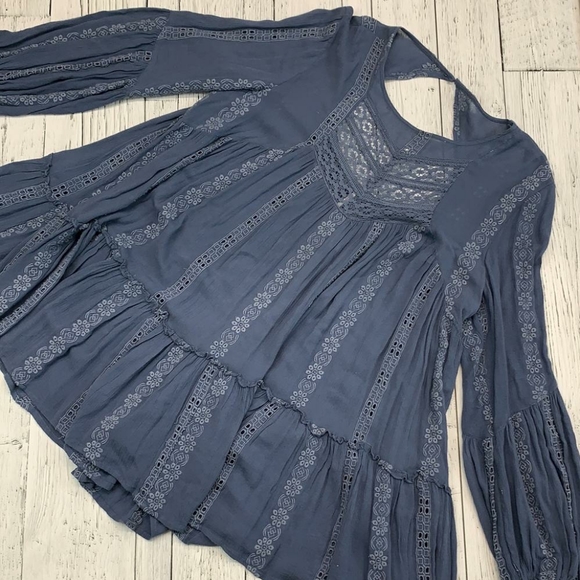 Free People Tops - Free People blue patterned tunic
